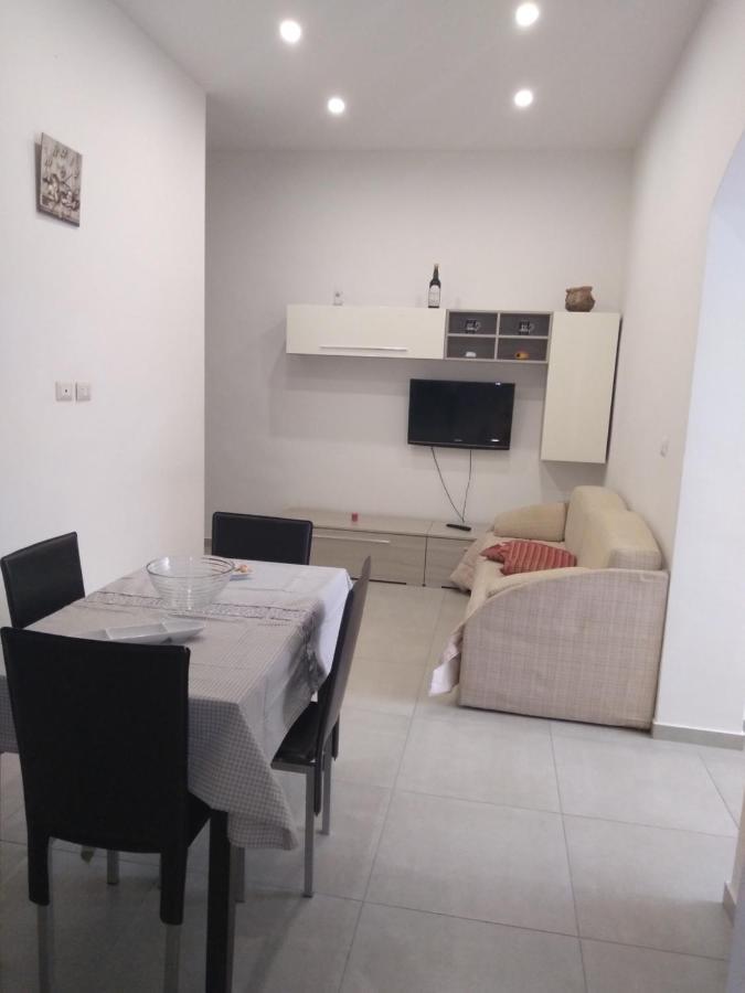 House Holidays A.S. Rooms Катания Екстериор снимка