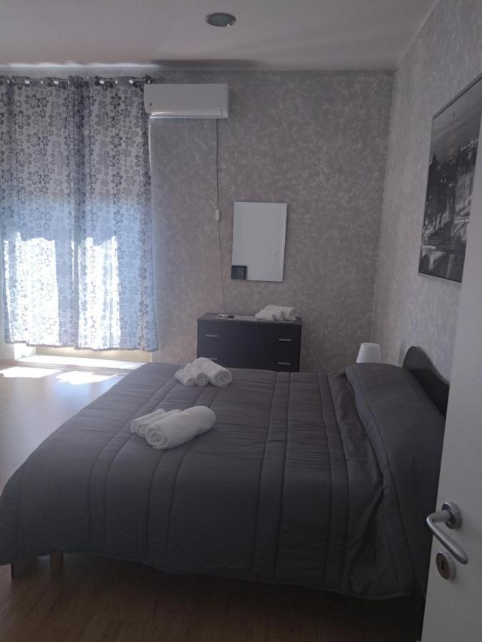 House Holidays A.S. Rooms Катания Екстериор снимка